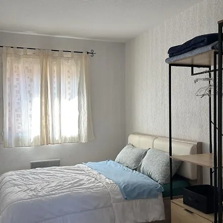 Argeles Apartment *